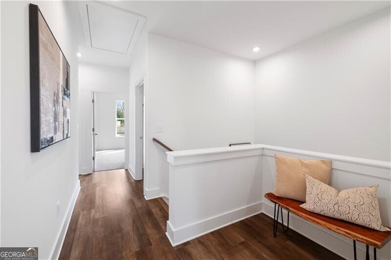 1452 Obie Avenue Atlanta - 27