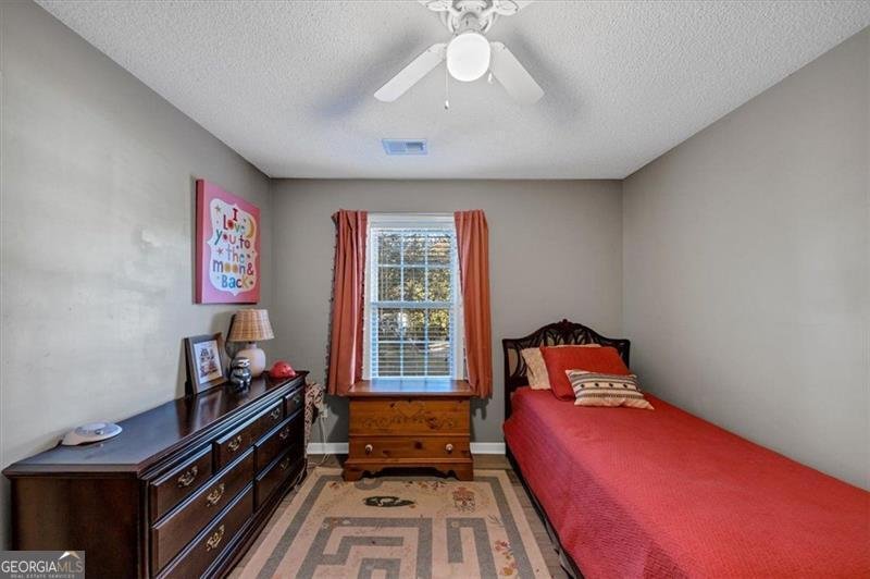 47 Wey Bridge Court White - 11