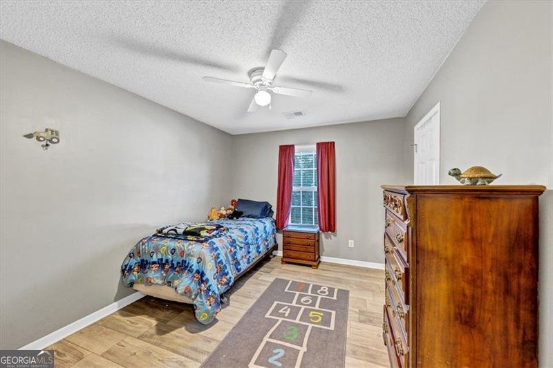 47 Wey Bridge Court White - 13