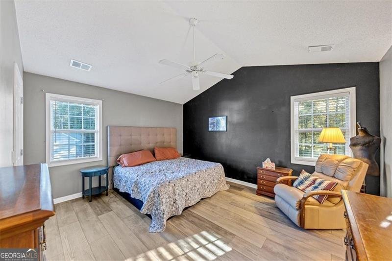 47 Wey Bridge Court White - 15