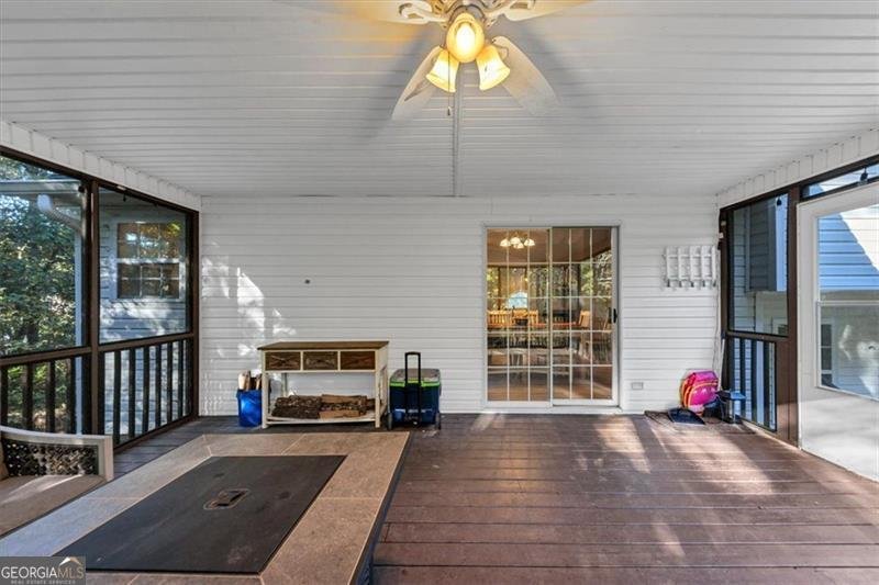 47 Wey Bridge Court White - 25