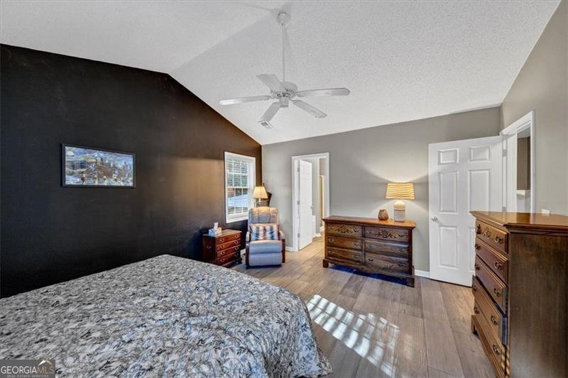 47 Wey Bridge Court White - 40