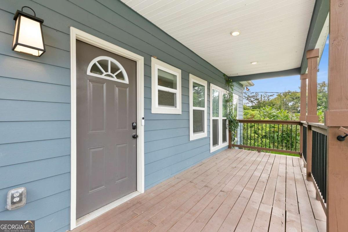 973 Mayson Turner Road Atlanta - 3