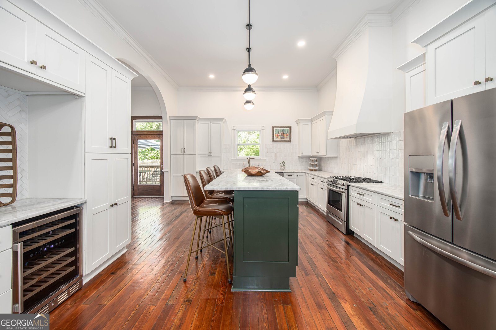 715 1st Avenue Columbus - 32