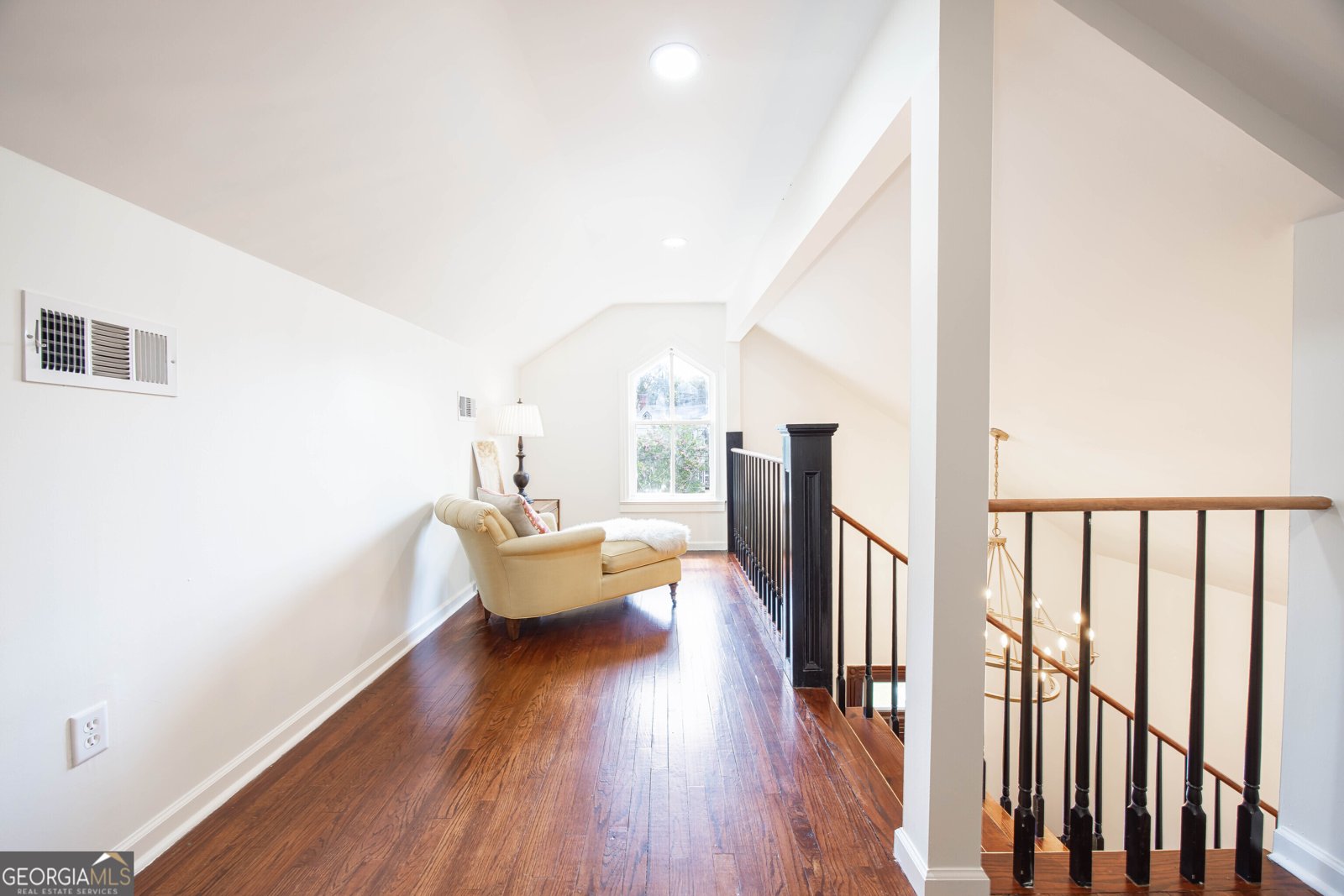 715 1st Avenue Columbus - 81