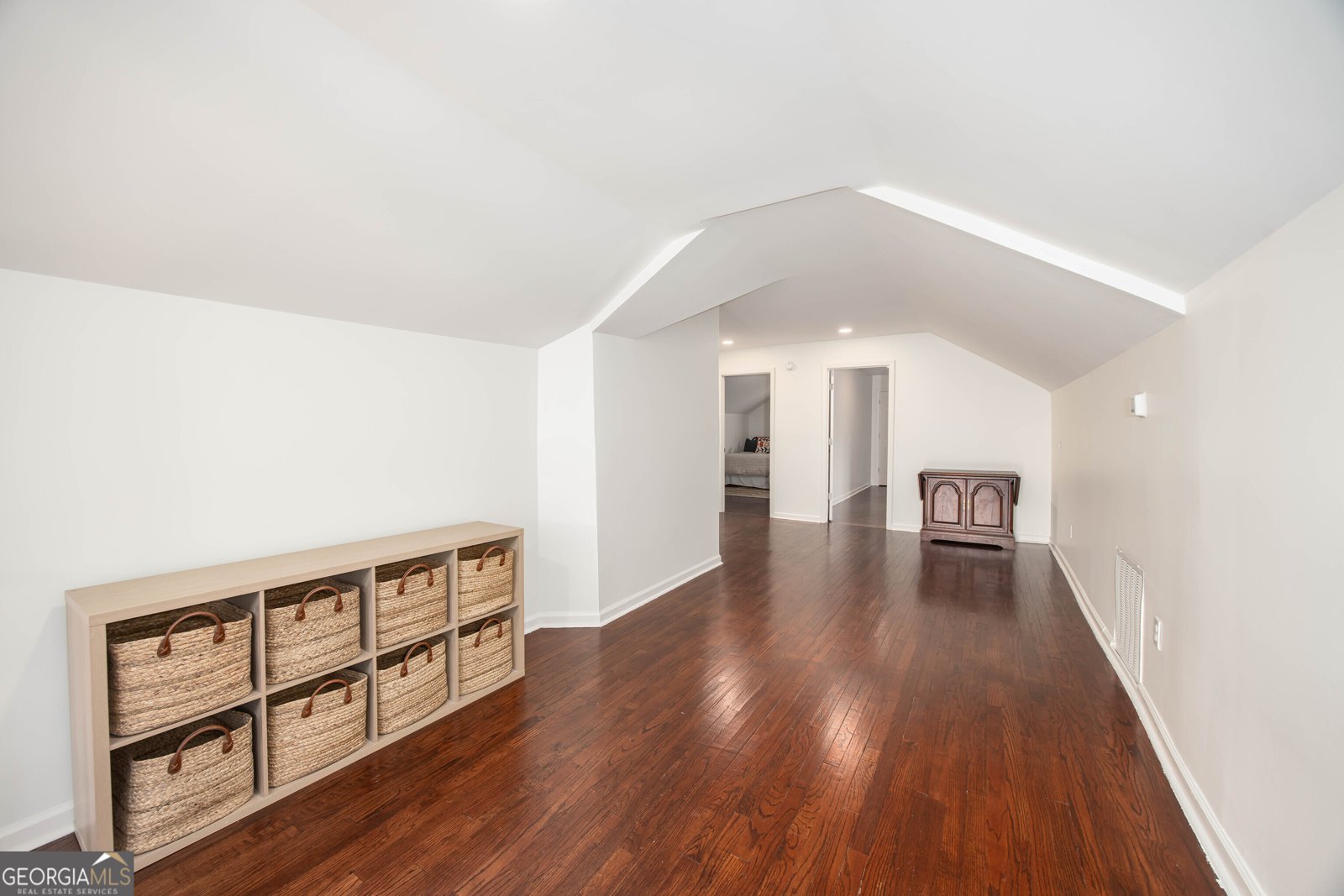 715 1st Avenue Columbus - 83