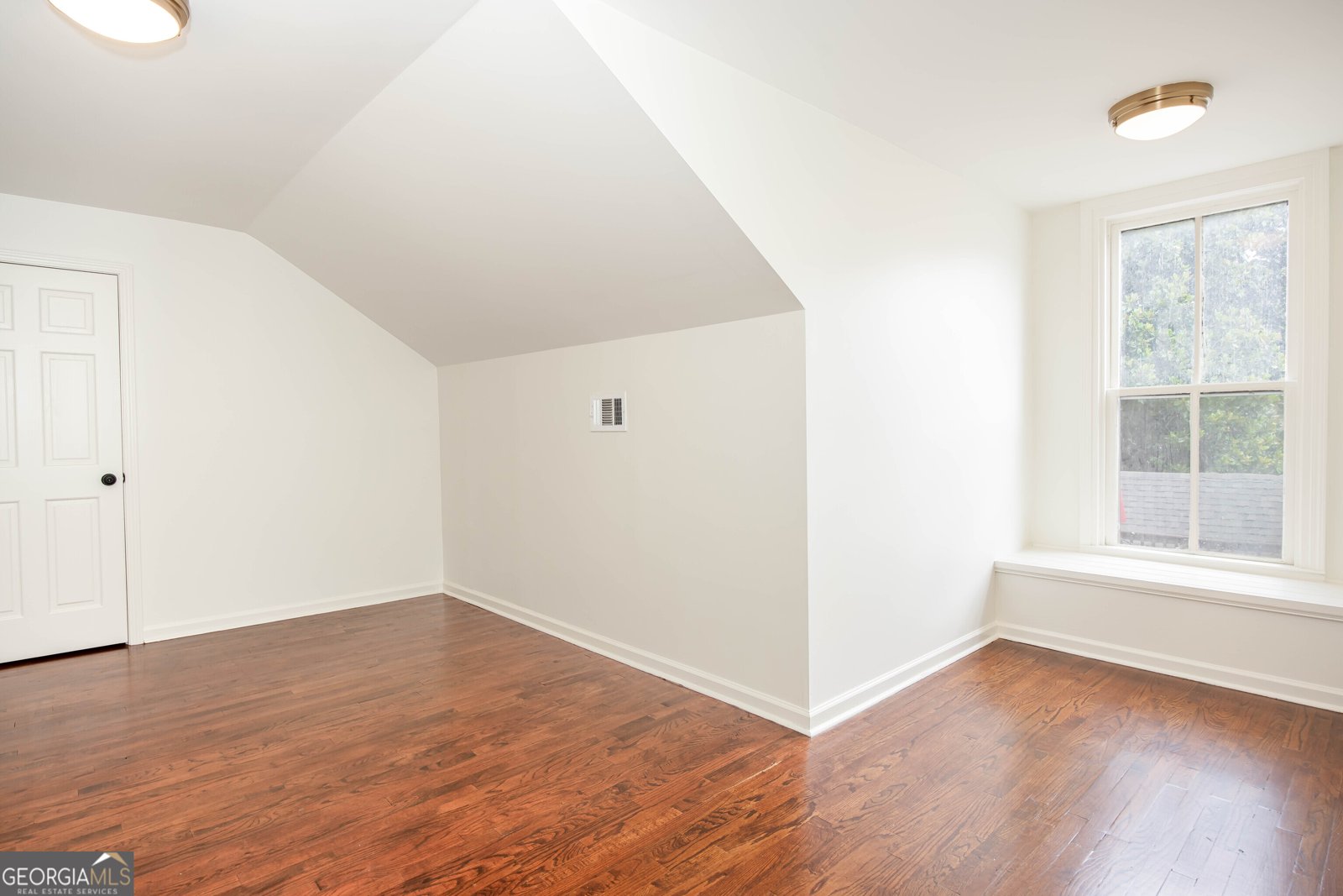 715 1st Avenue Columbus - 88