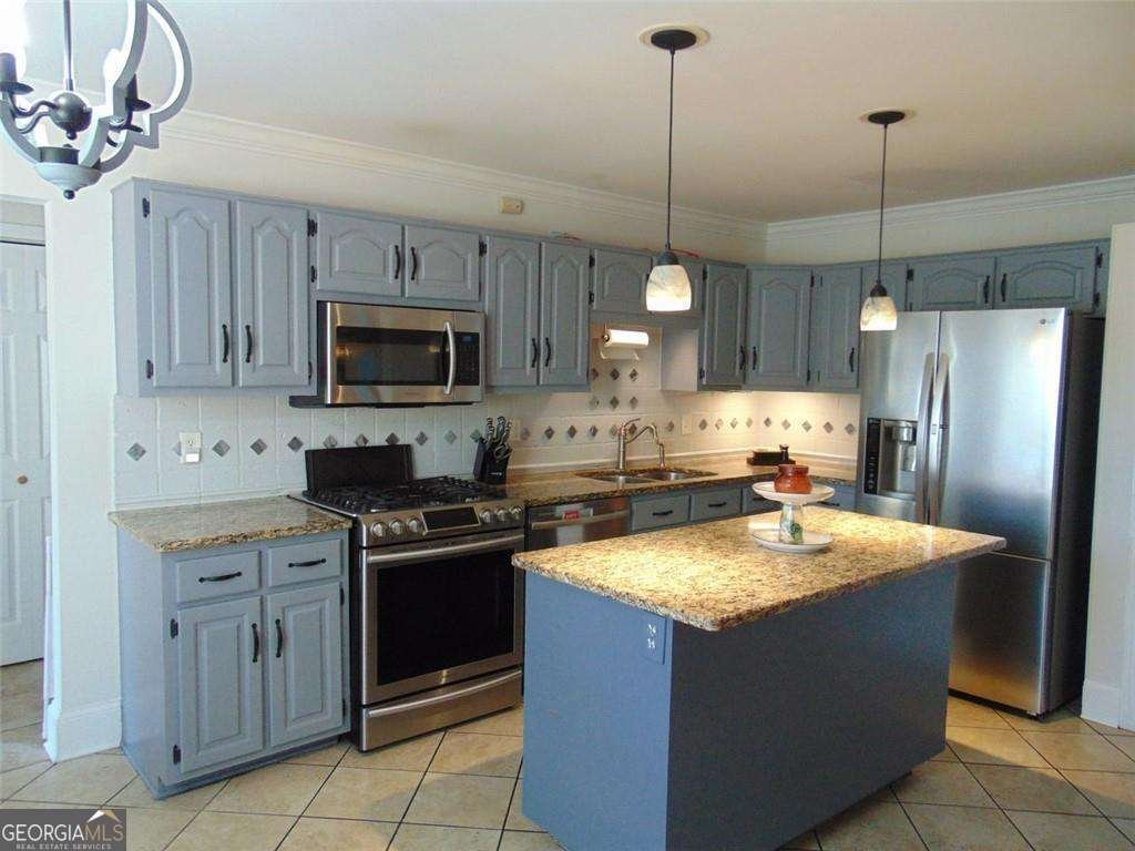 22 Valley Creek Drive Cartersville - 4