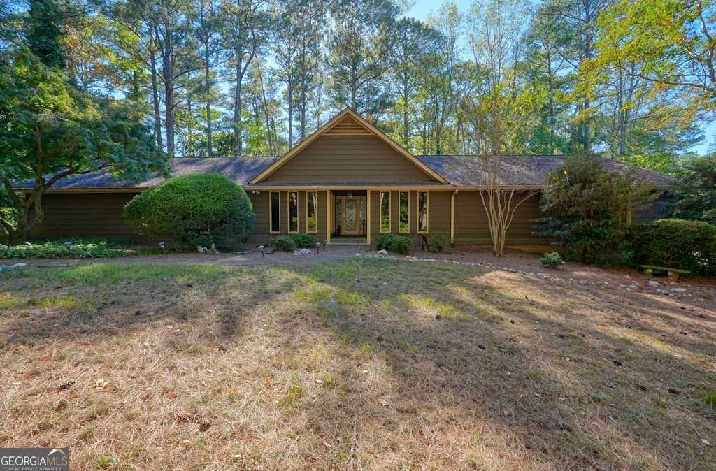 2615 Spalding Drive Atlanta - 2