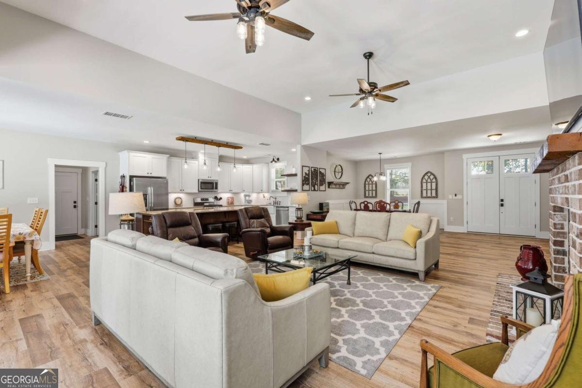 855 Geiger Road Jefferson - 24