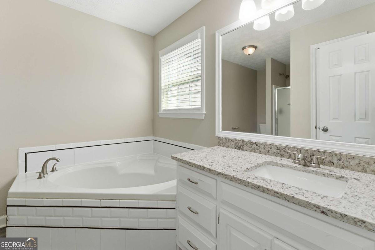 1364 Towne Harbor Trail Woodstock - 10