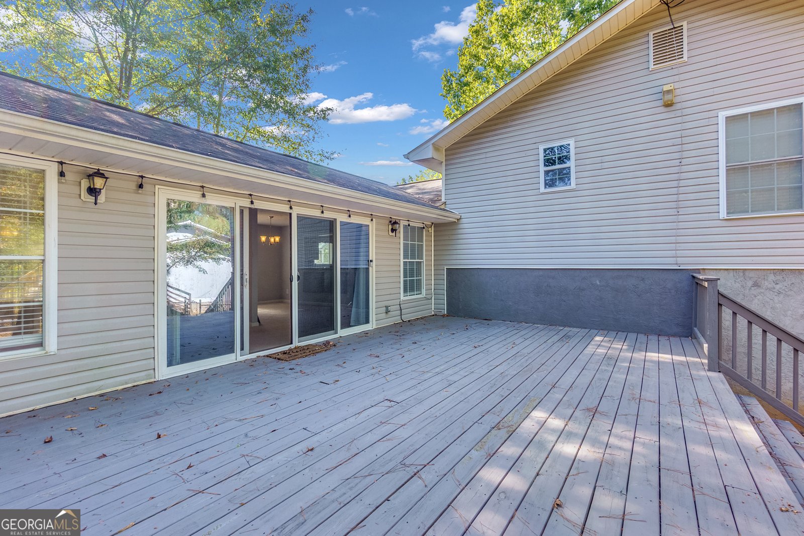 8876 Ashwood Drive Riverdale - 26