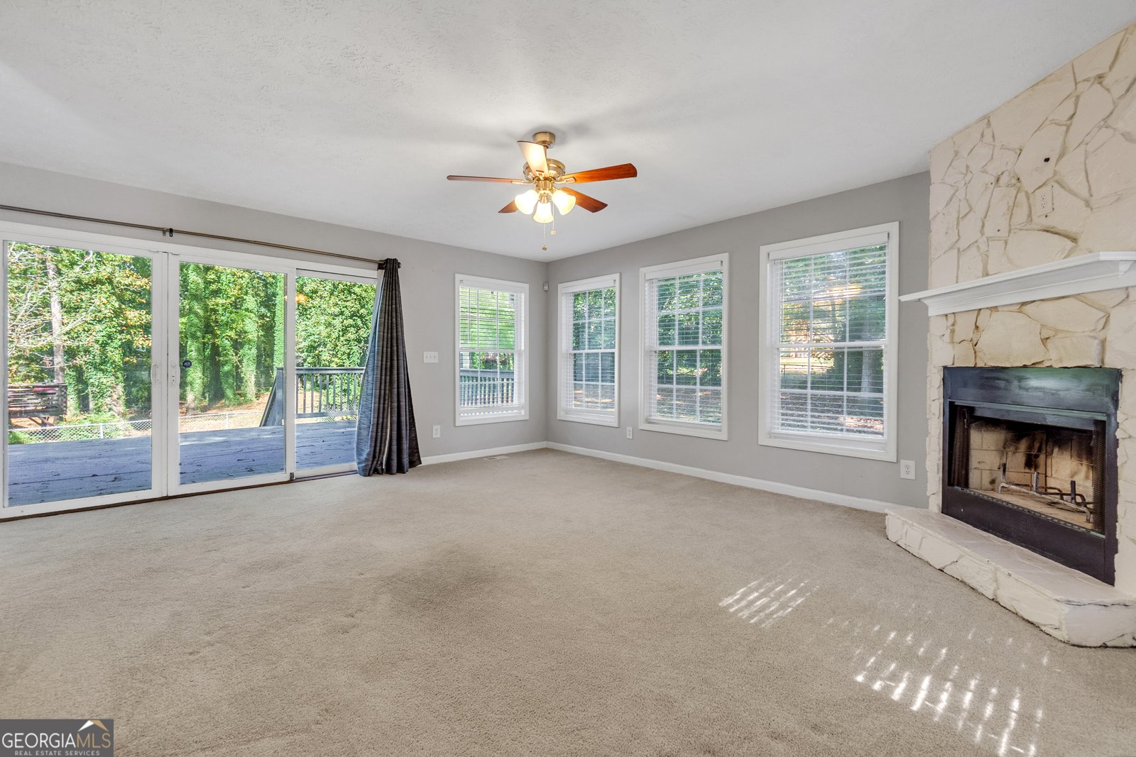 8876 Ashwood Drive Riverdale - 5