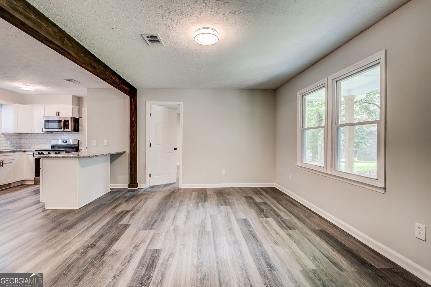 324 Laurel Lane Stockbridge - 3