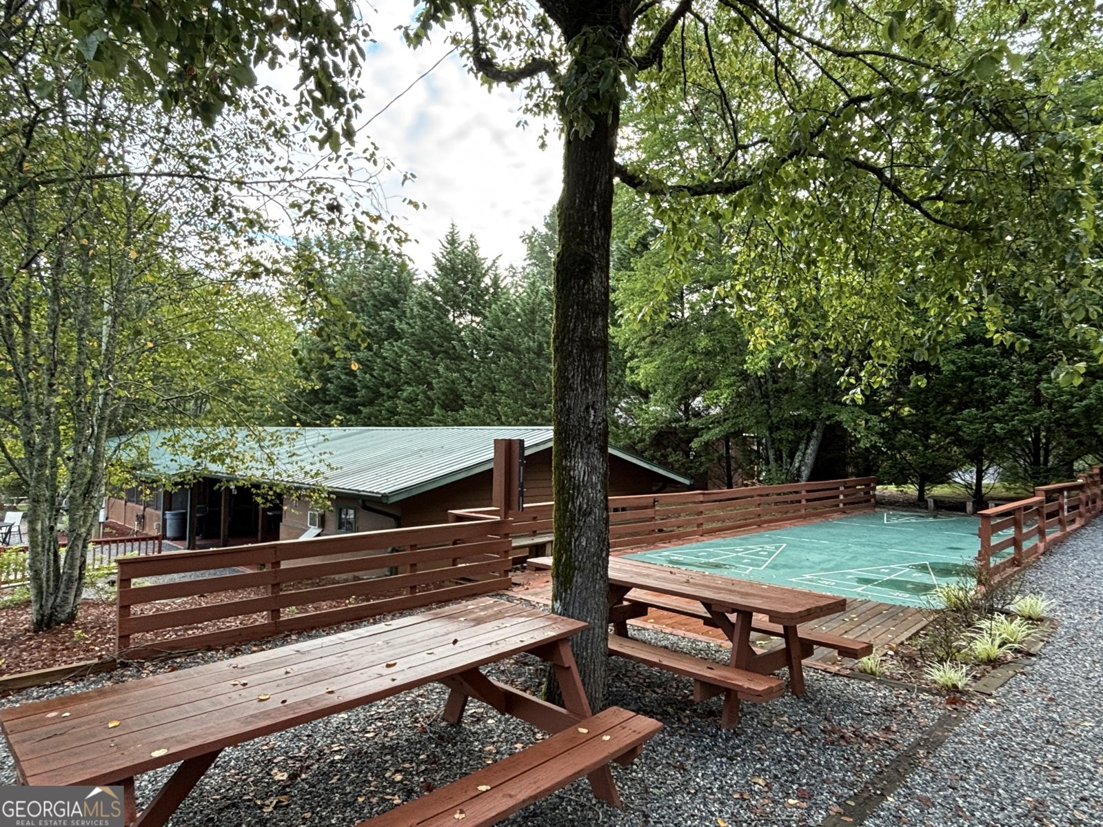 111 Maple Wood Lane Cleveland - 19