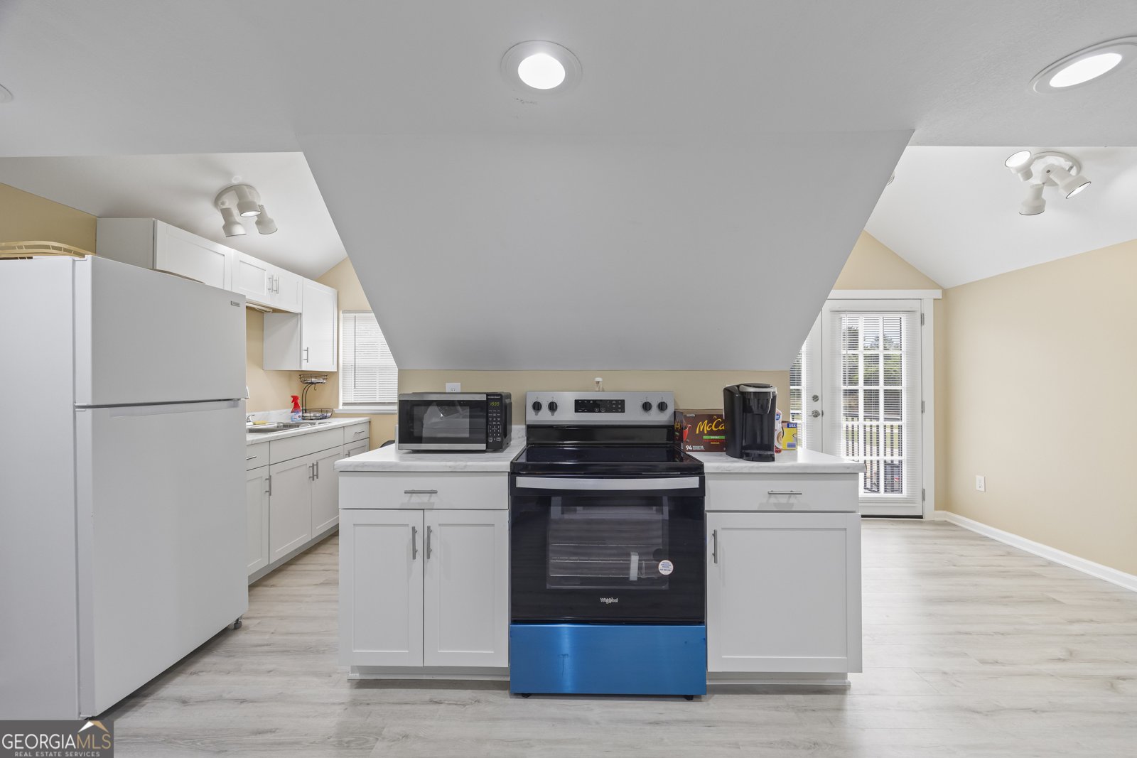 22 Anderson Thomas Road Martin - 63