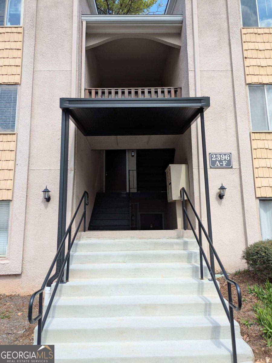 2396 Lawrenceville Highway Decatur - 10