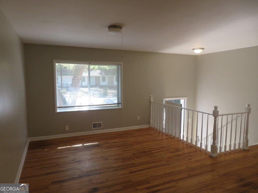 1429 Pineglen Drive Riverdale - 5