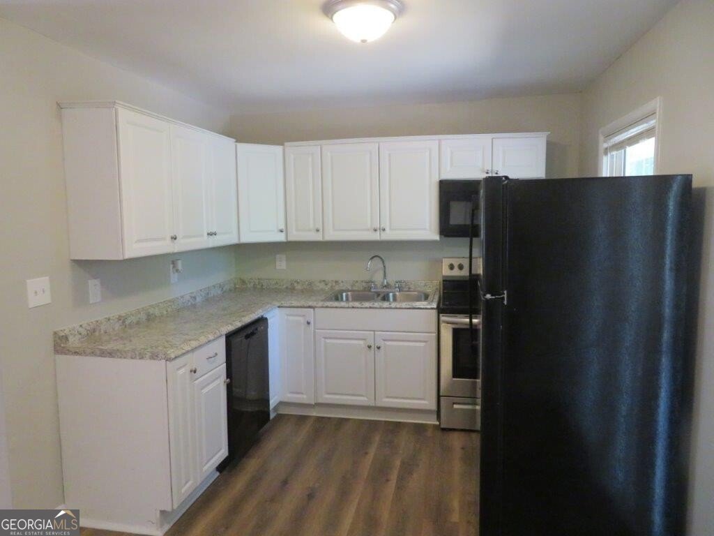 1429 Pineglen Drive Riverdale - 8