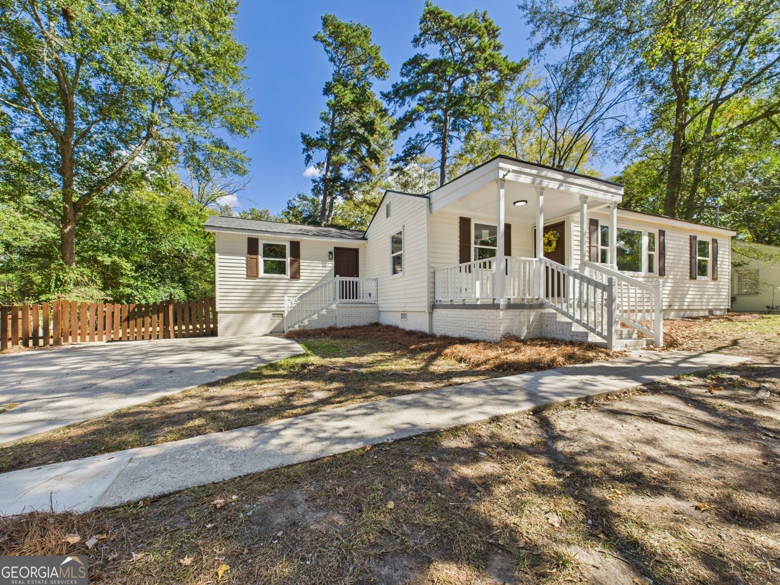 2471 Old Holton Road Macon - 1