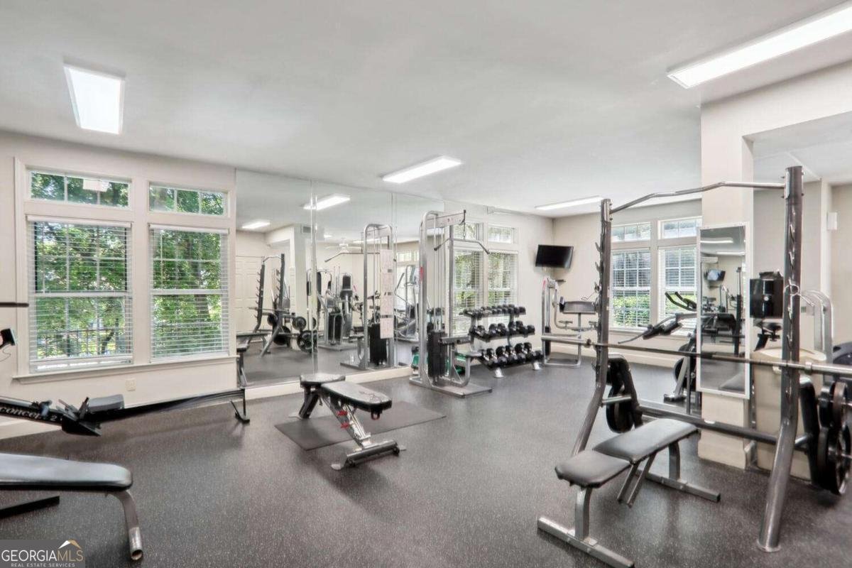 220 Renaissance Parkway Atlanta - 10