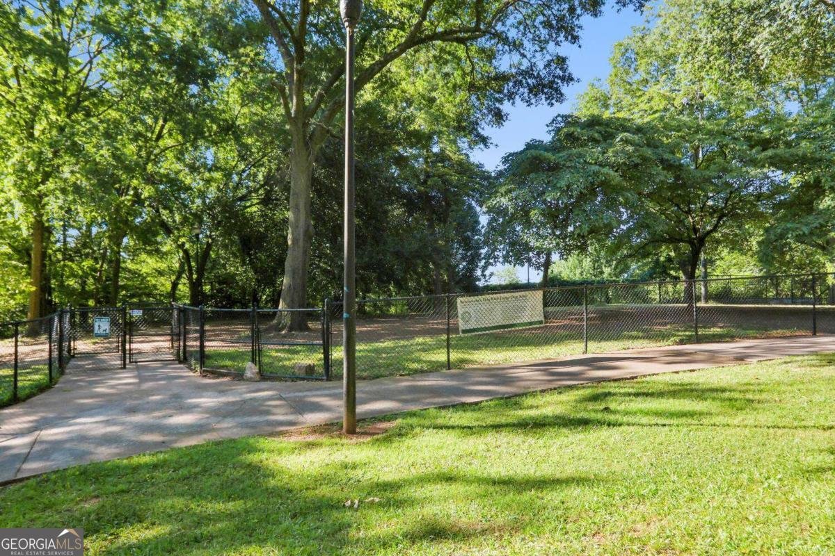 220 Renaissance Parkway Atlanta - 13