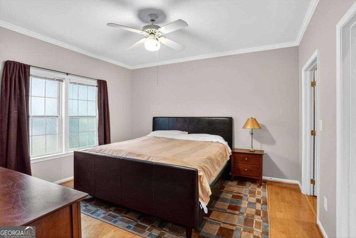 220 Renaissance Parkway Atlanta - 2