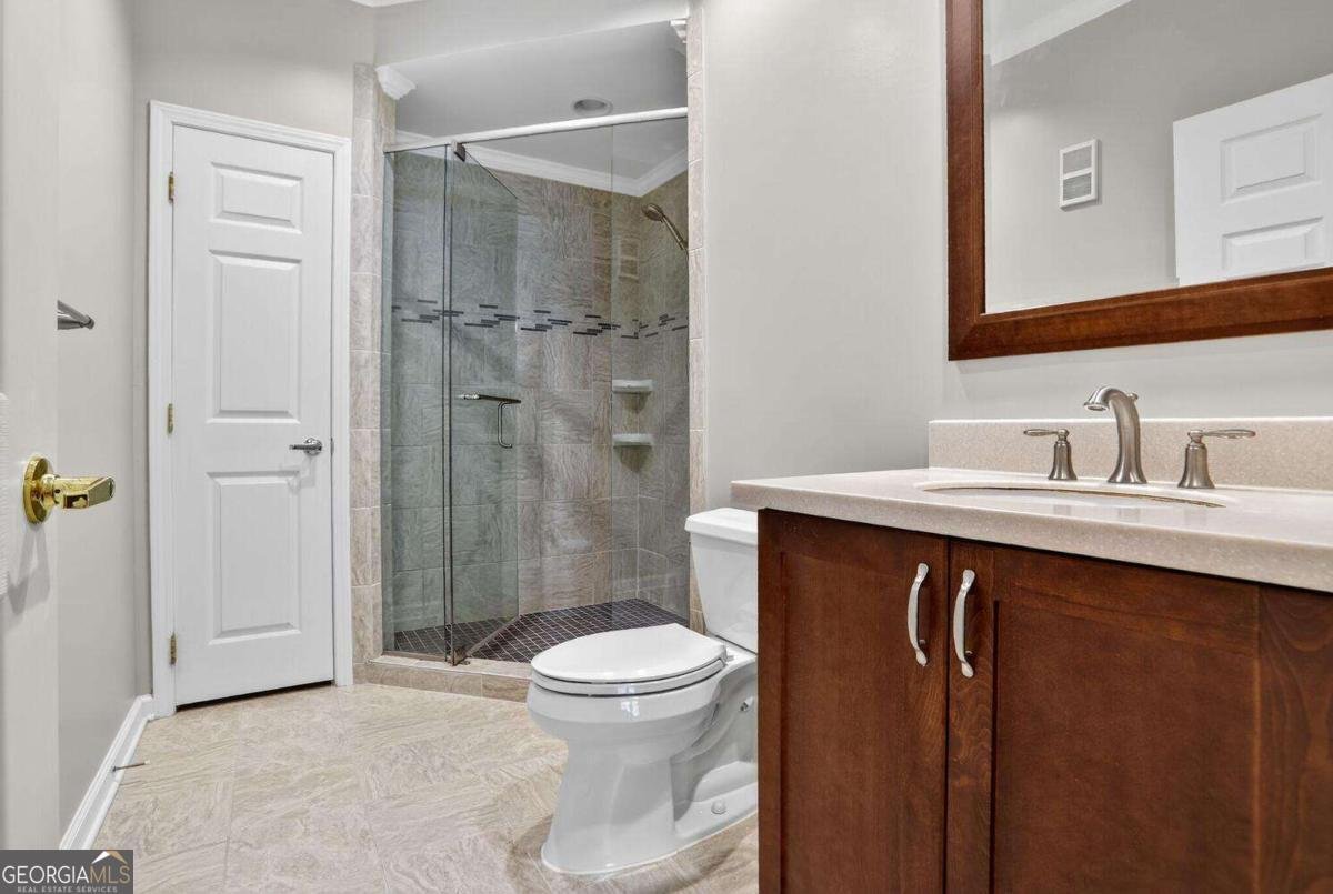 220 Renaissance Parkway Atlanta - 5