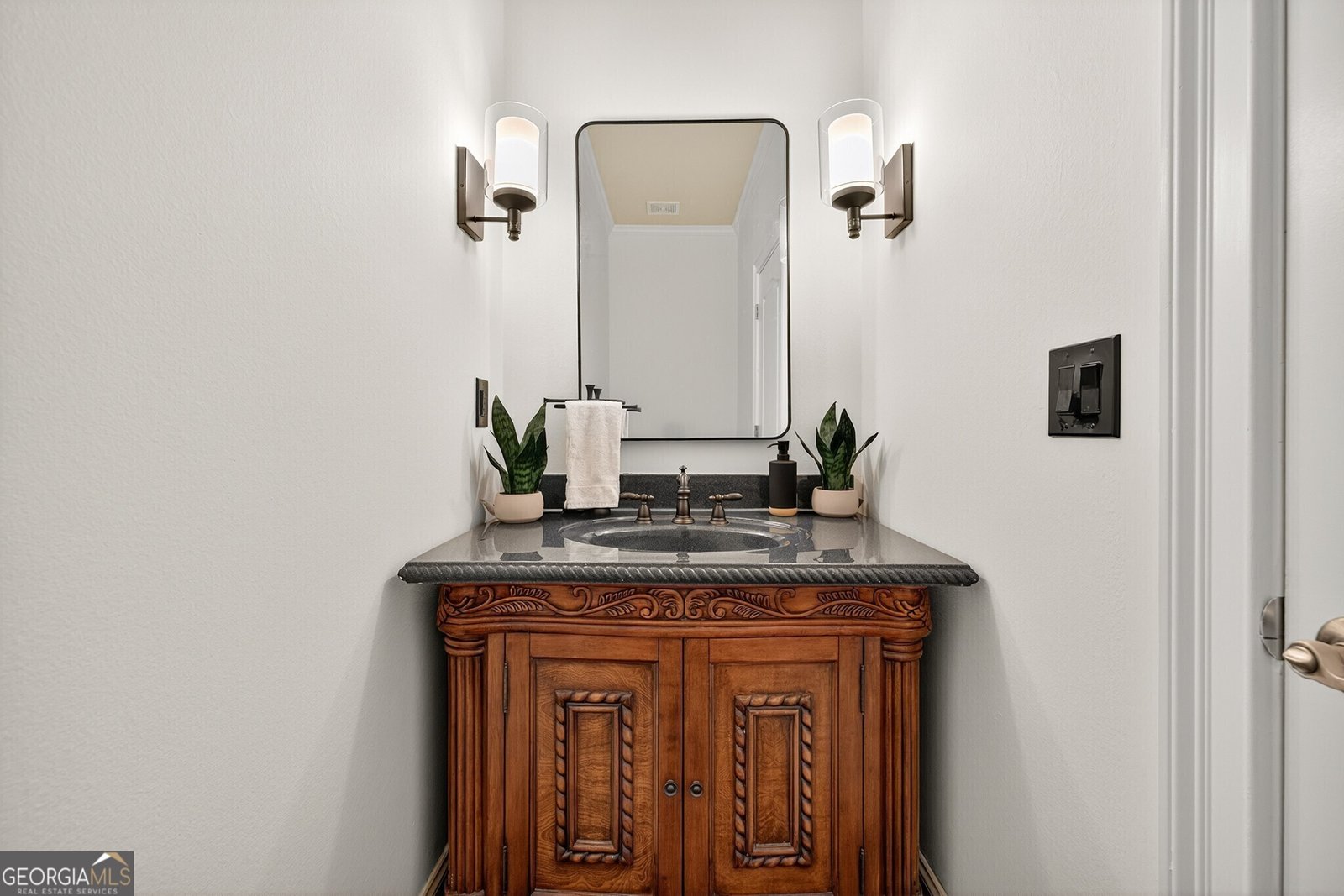 4759 Highland Point Drive Auburn - 27