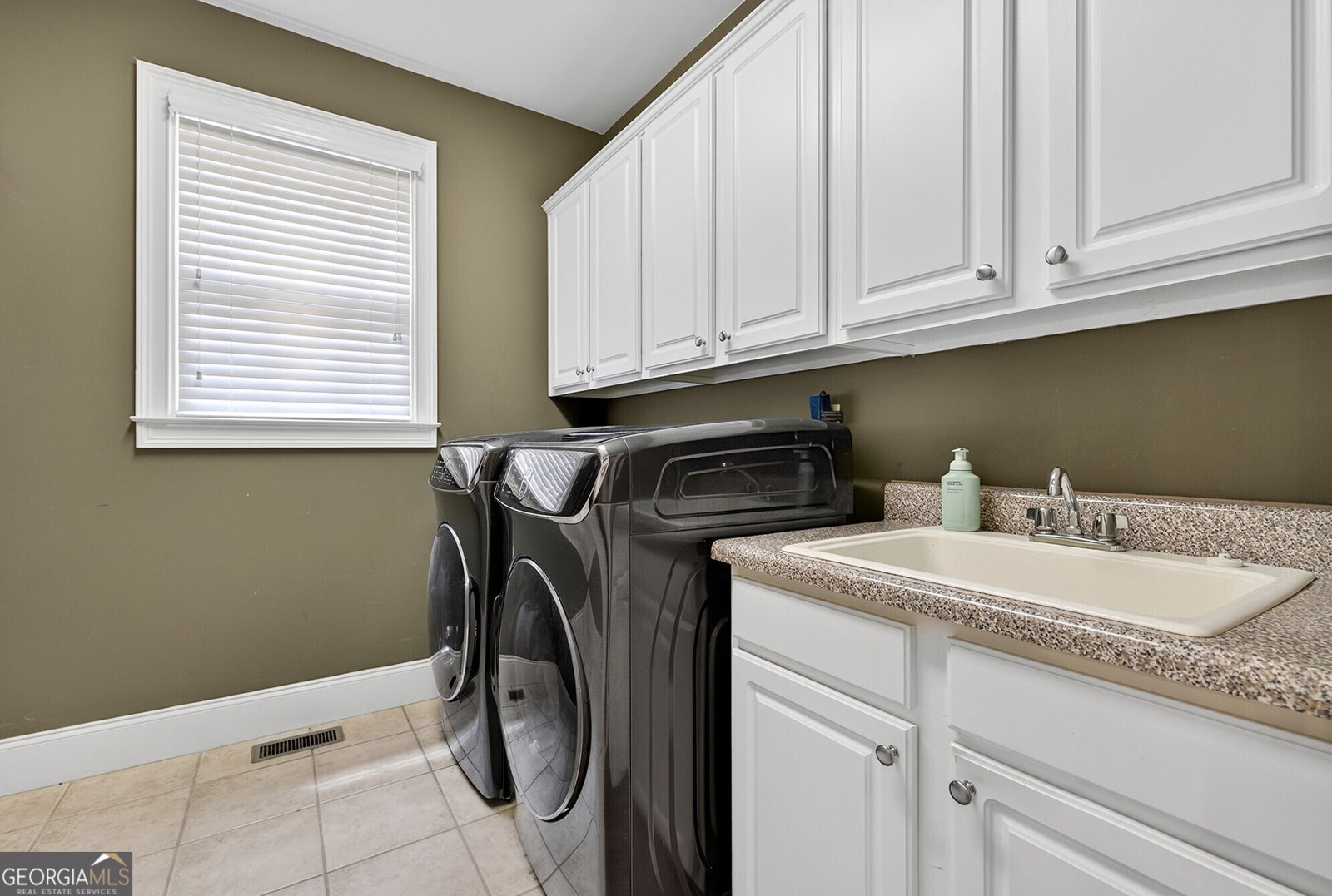 4759 Highland Point Drive Auburn - 42
