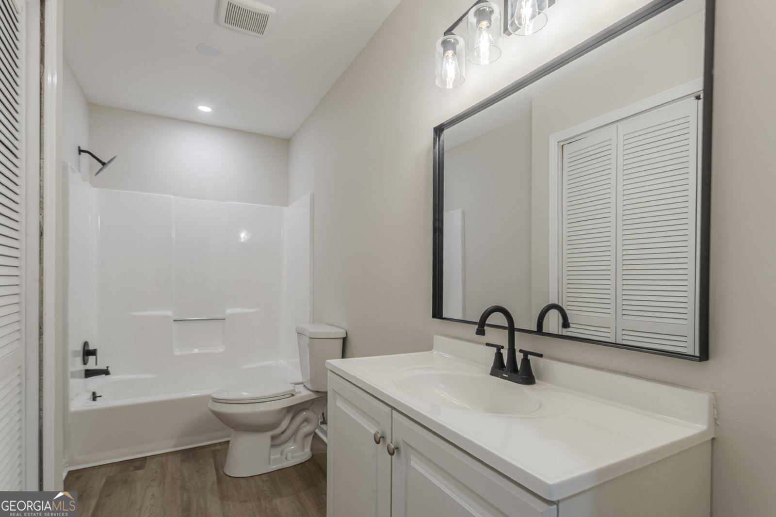 5496 Emerald Court Acworth - 1