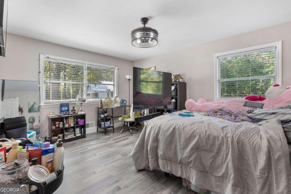 2276 SKYLINE Drive Gainesville - 17
