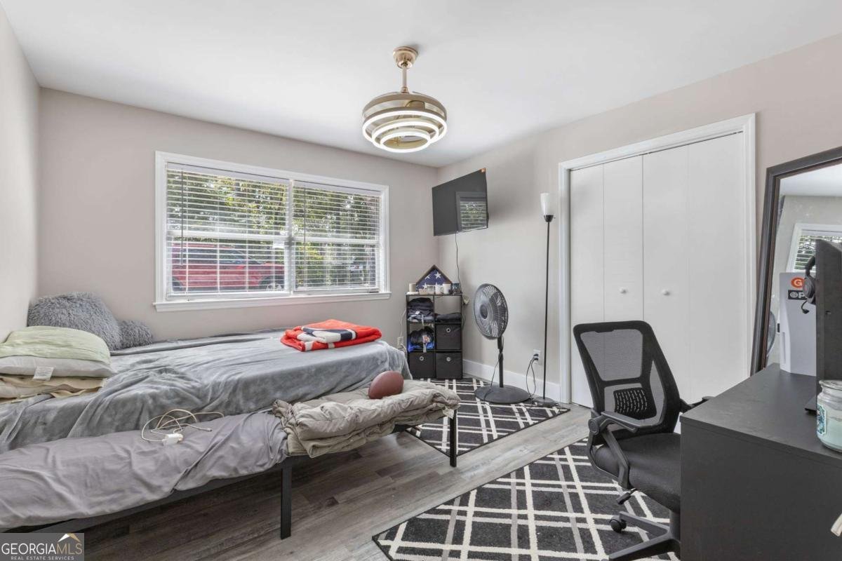 2276 SKYLINE Drive Gainesville - 19