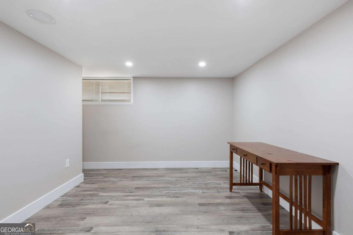 2276 SKYLINE Drive Gainesville - 24
