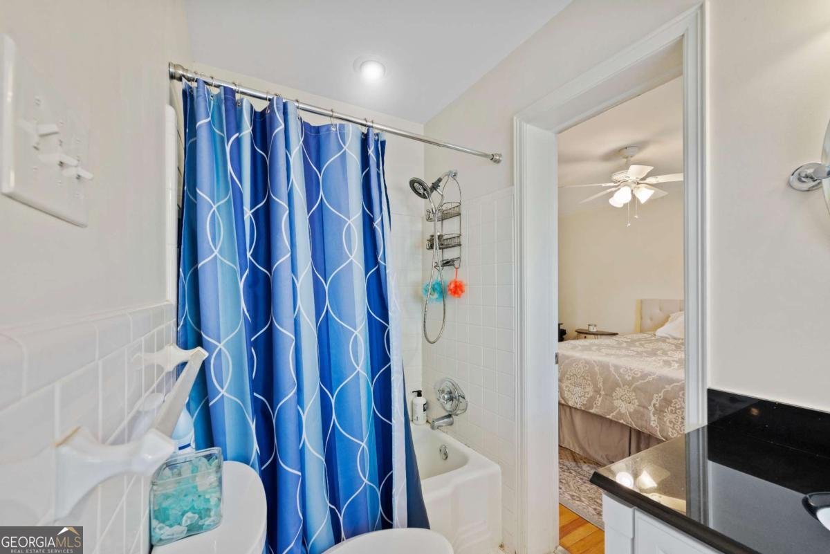 6610 Williamson Drive Sandy Springs - 27