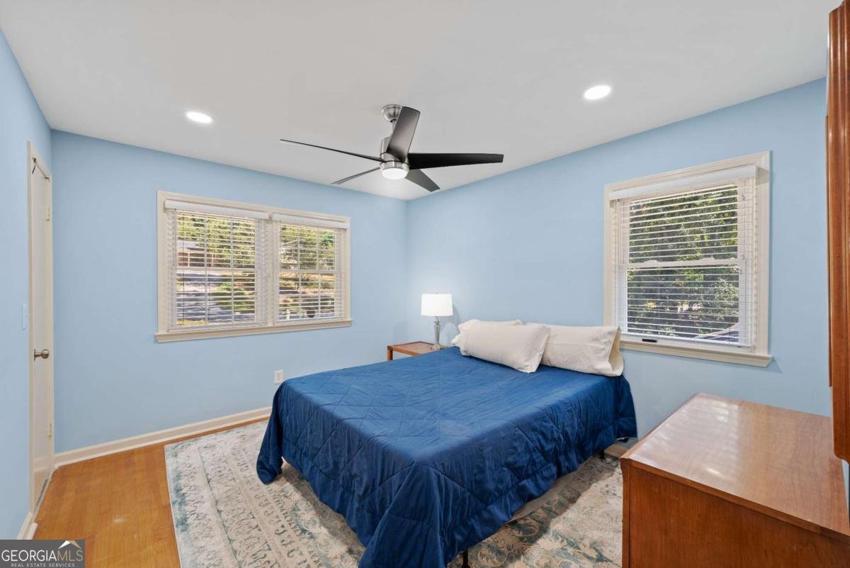 6610 Williamson Drive Sandy Springs - 31