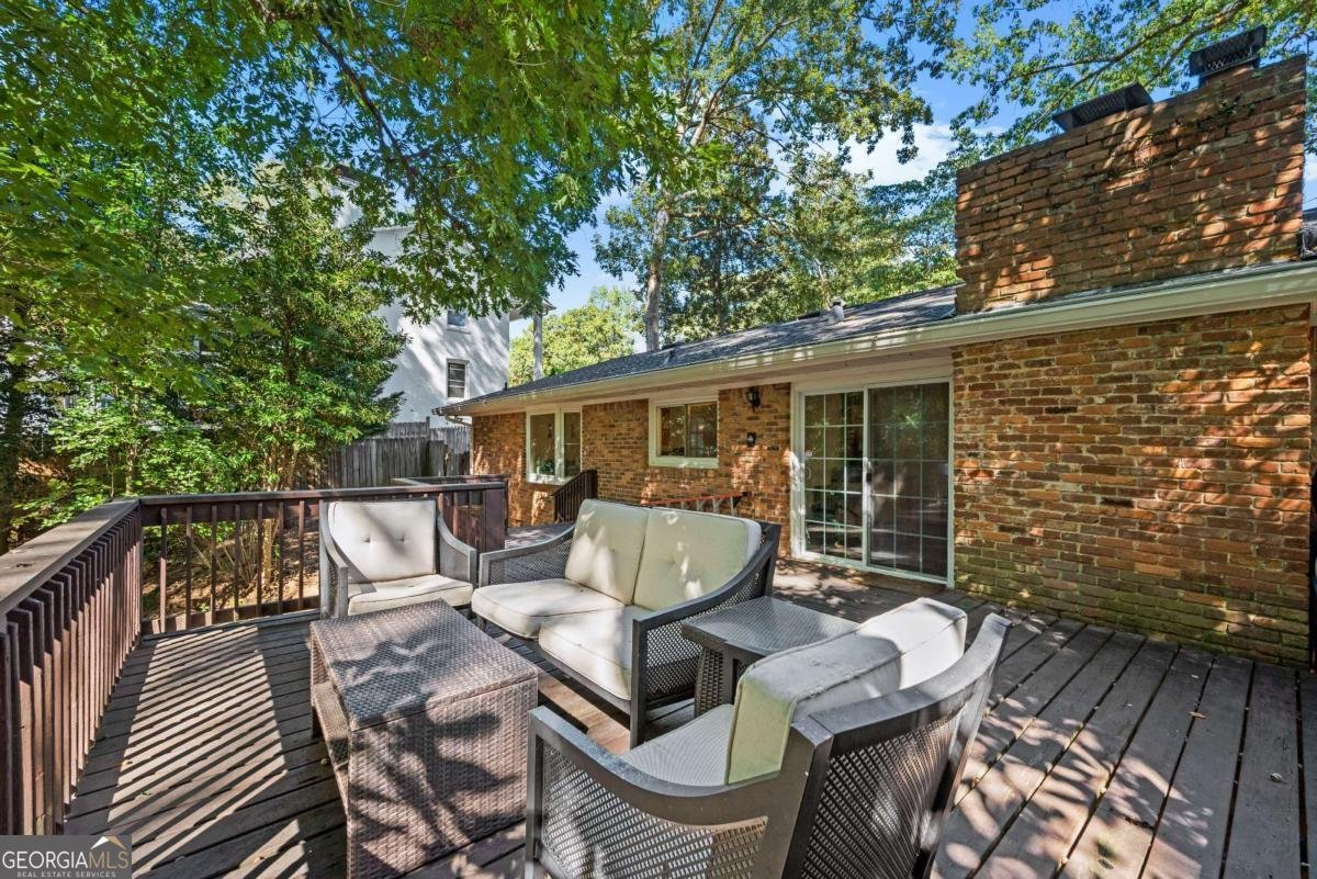 6610 Williamson Drive Sandy Springs - 37