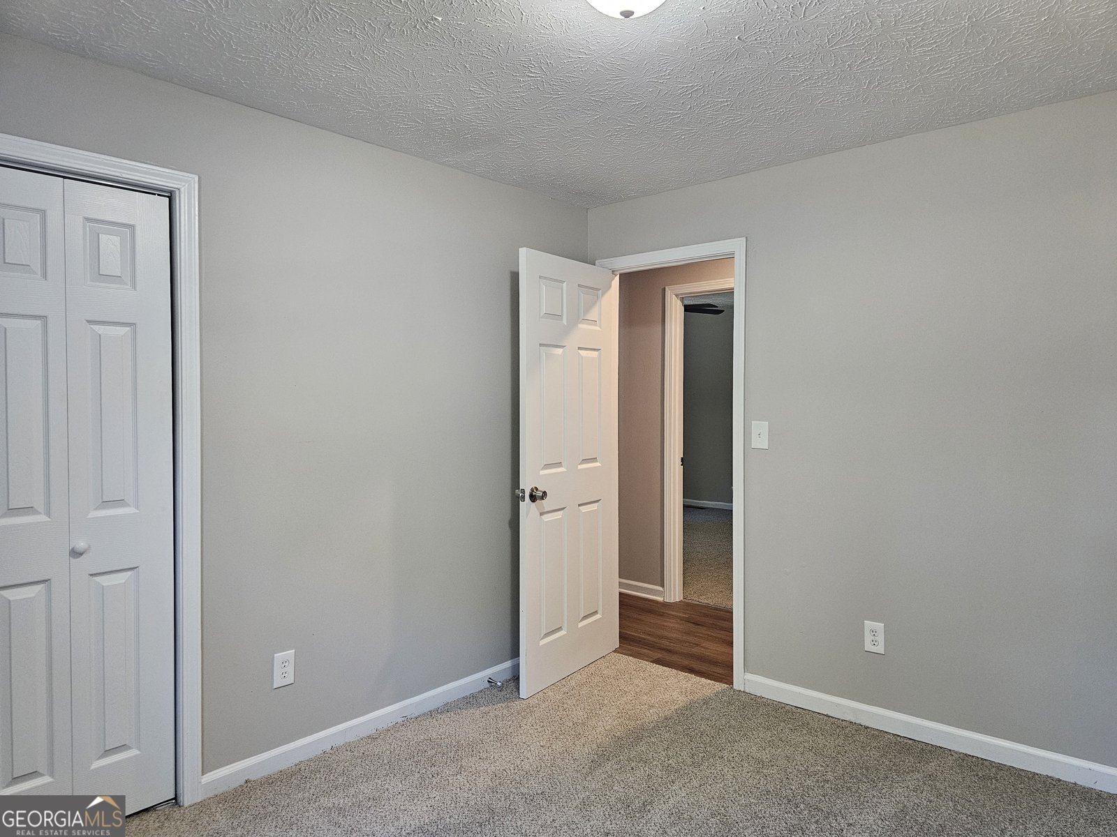 4014 Oak Stone Drive Douglasville - 33