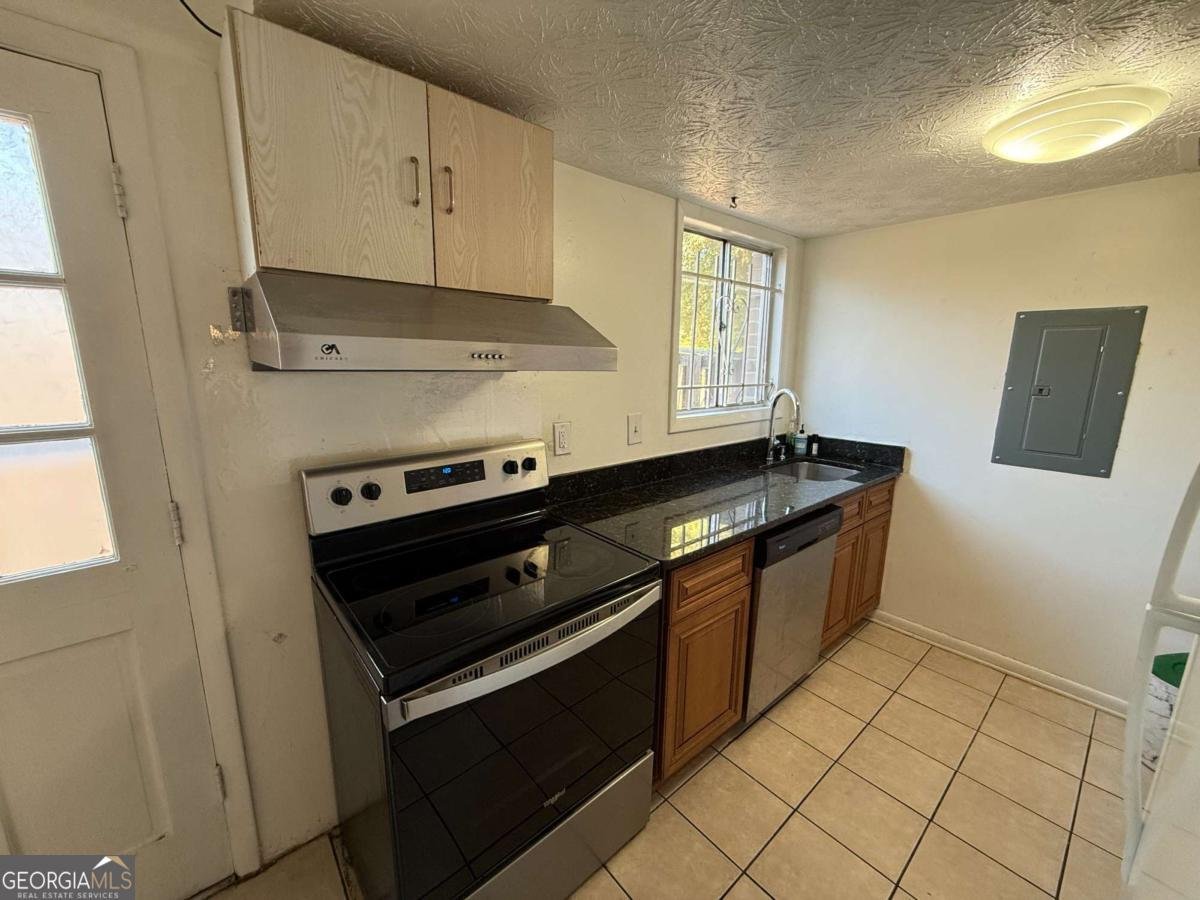 2956 Dekalb Drive Atlanta - 7
