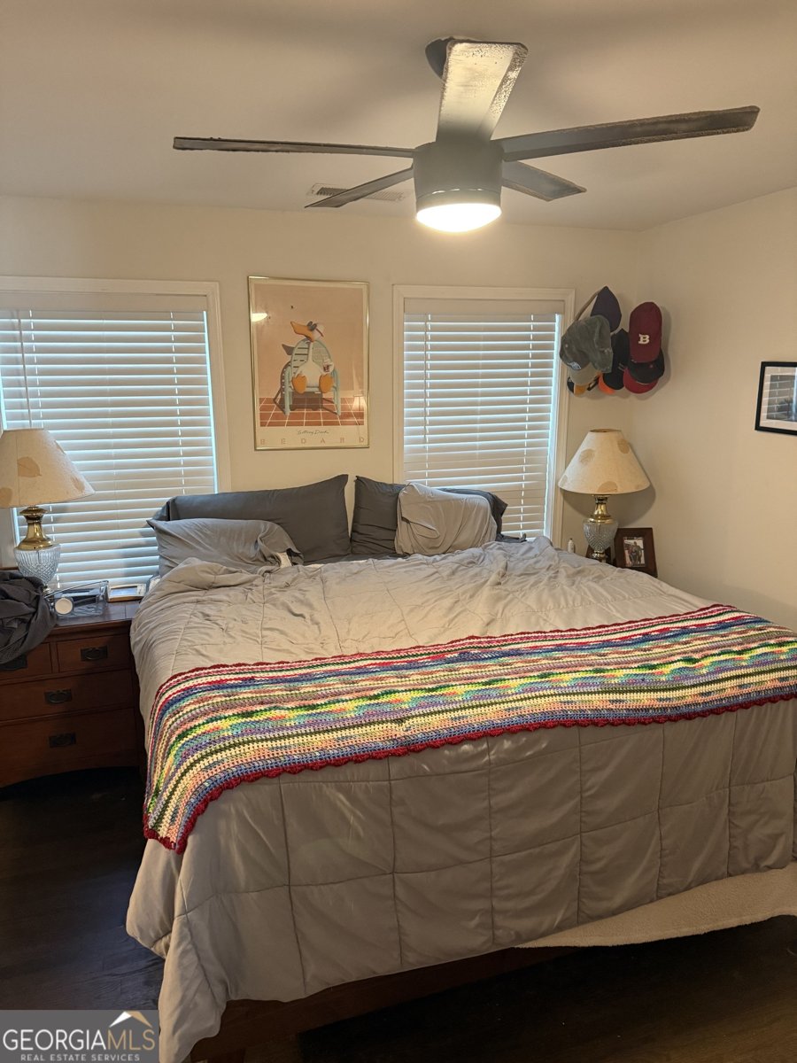 1100 Oak Knoll Terrace Atlanta - 11