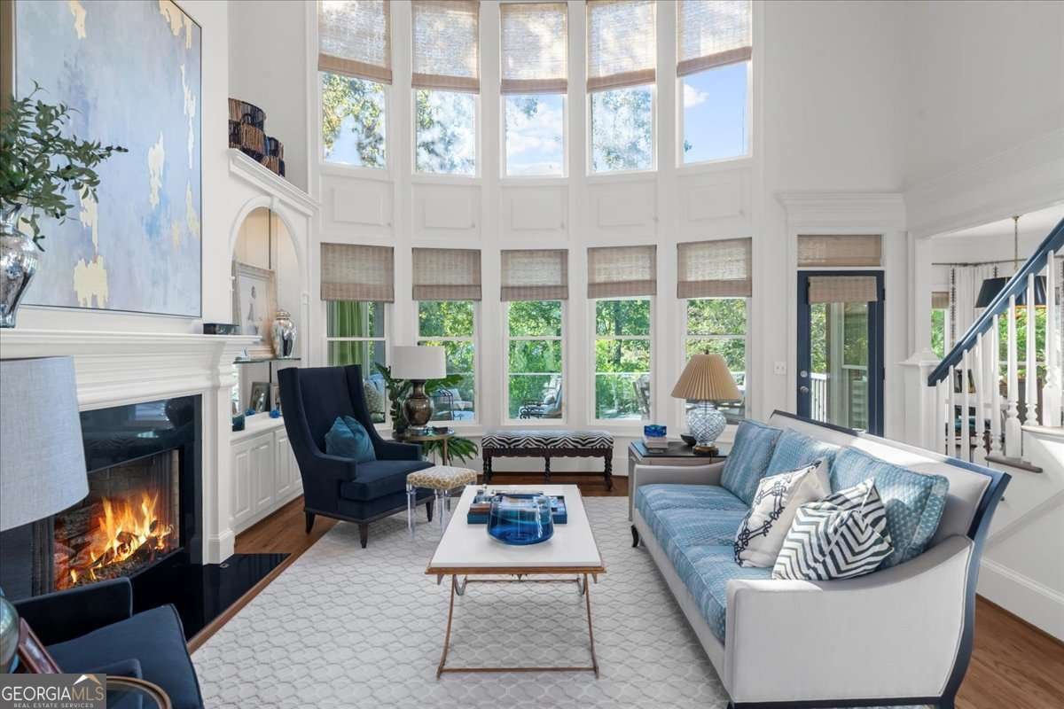7025 Blackthorn Lane Suwanee - 31