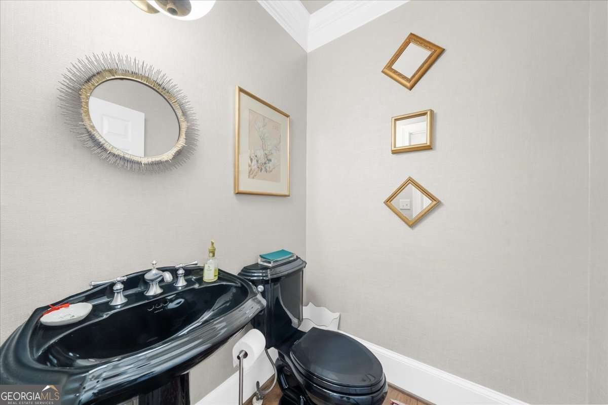 7025 Blackthorn Lane Suwanee - 32