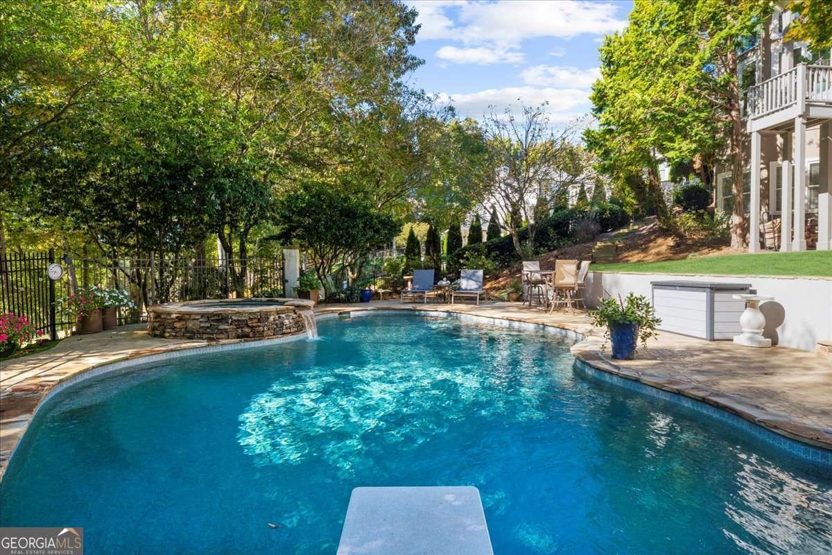 7025 Blackthorn Lane Suwanee - 70