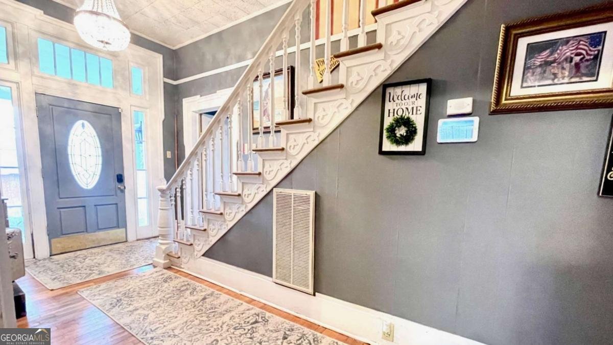 6 River Street Cave Spring - 24