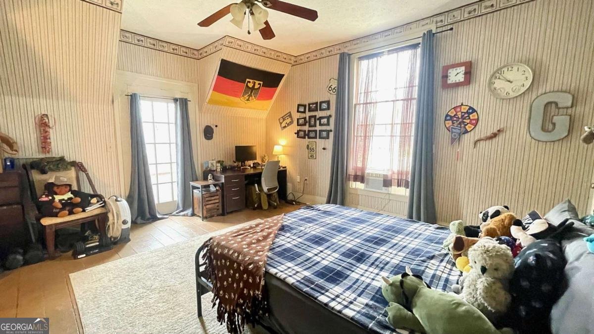 6 River Street Cave Spring - 64