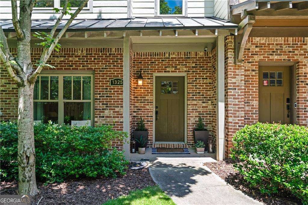 1325 Oakview Road Decatur - 2