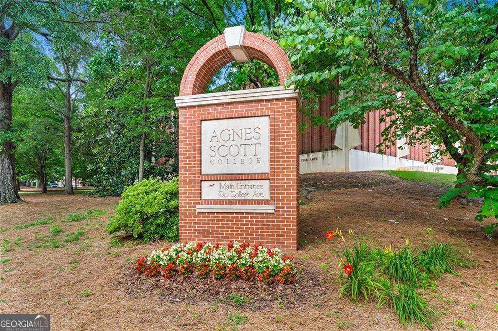 1325 Oakview Road Decatur - 44