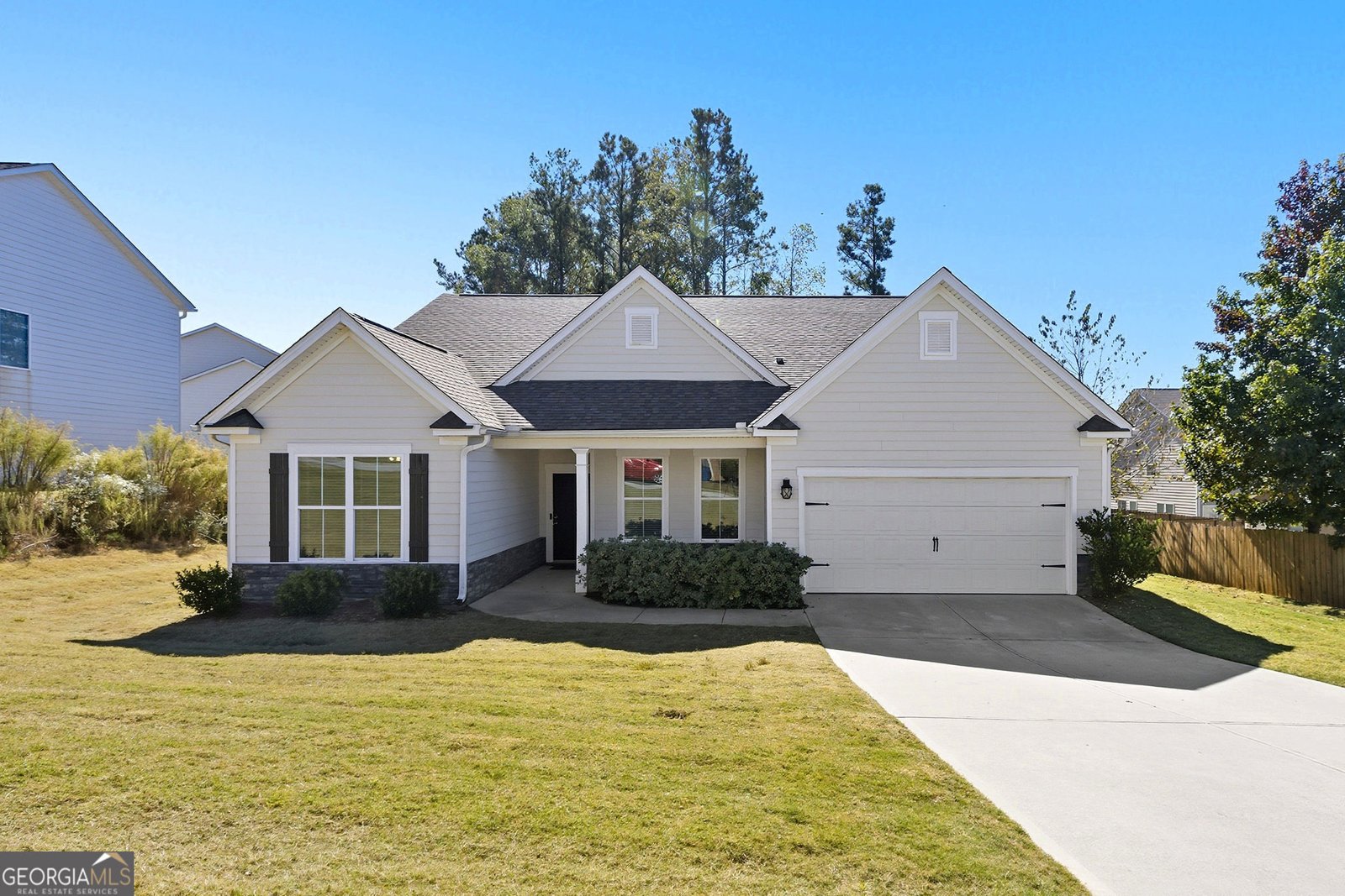 2052 Waterside Lane Bethlehem - 1