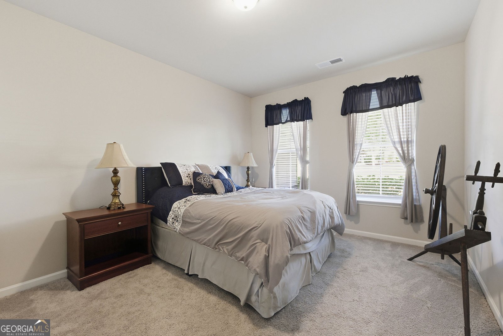 2052 Waterside Lane Bethlehem - 11