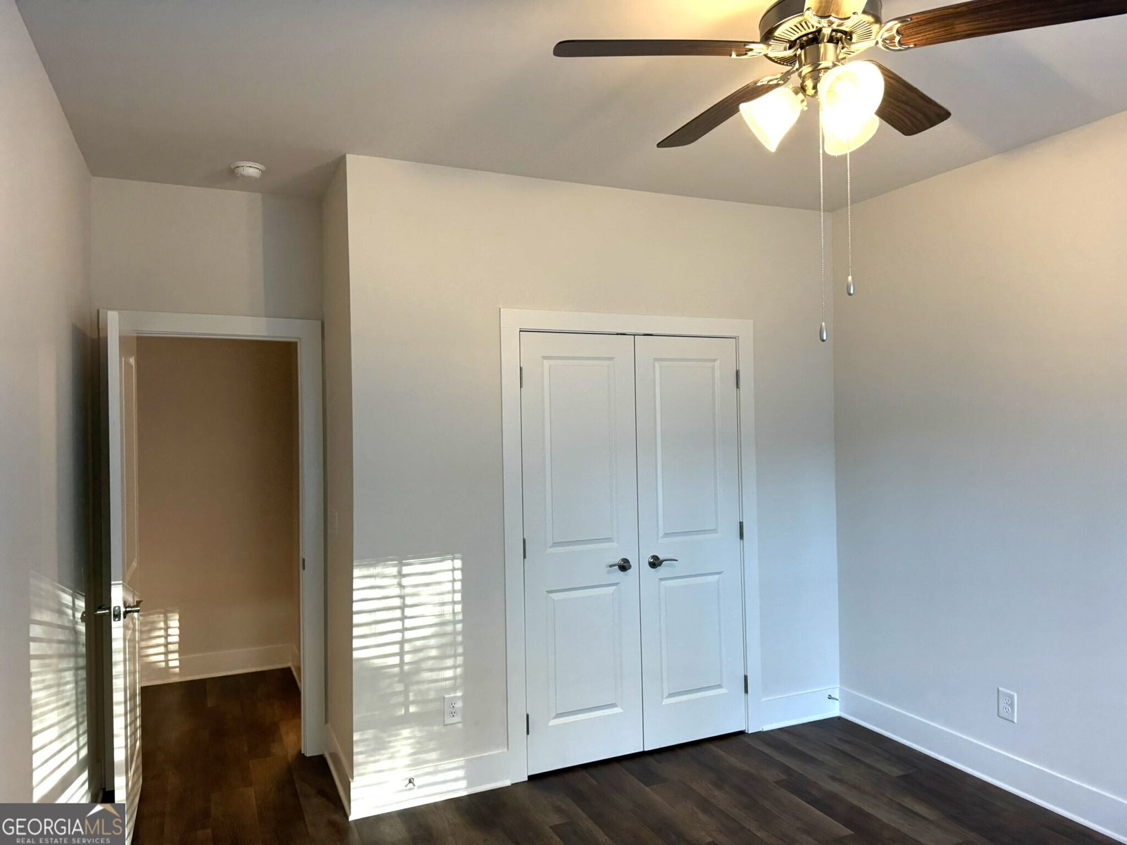 65 Village Court Cleveland - 12